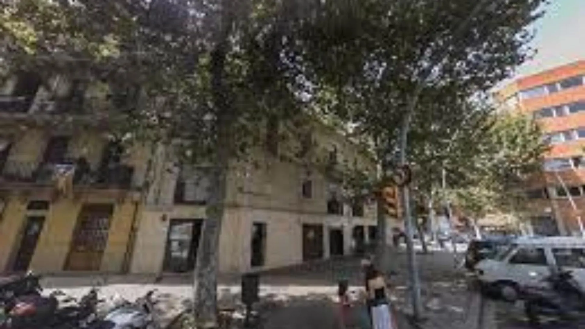 Luxurius Apartment For 4 People With Jacuzzi Barcellona